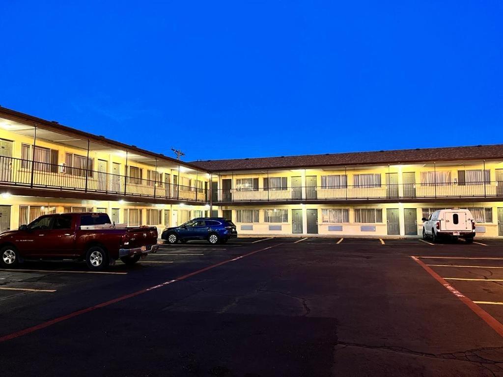 Budget Inn & Suites Амарилло Экстерьер фото